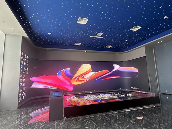 瓜州柳沟煤化工产业园企业分布沙盘及柔性LED屏